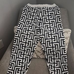 Baroque bandage leggings!